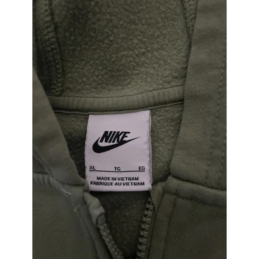 Nike great preowned